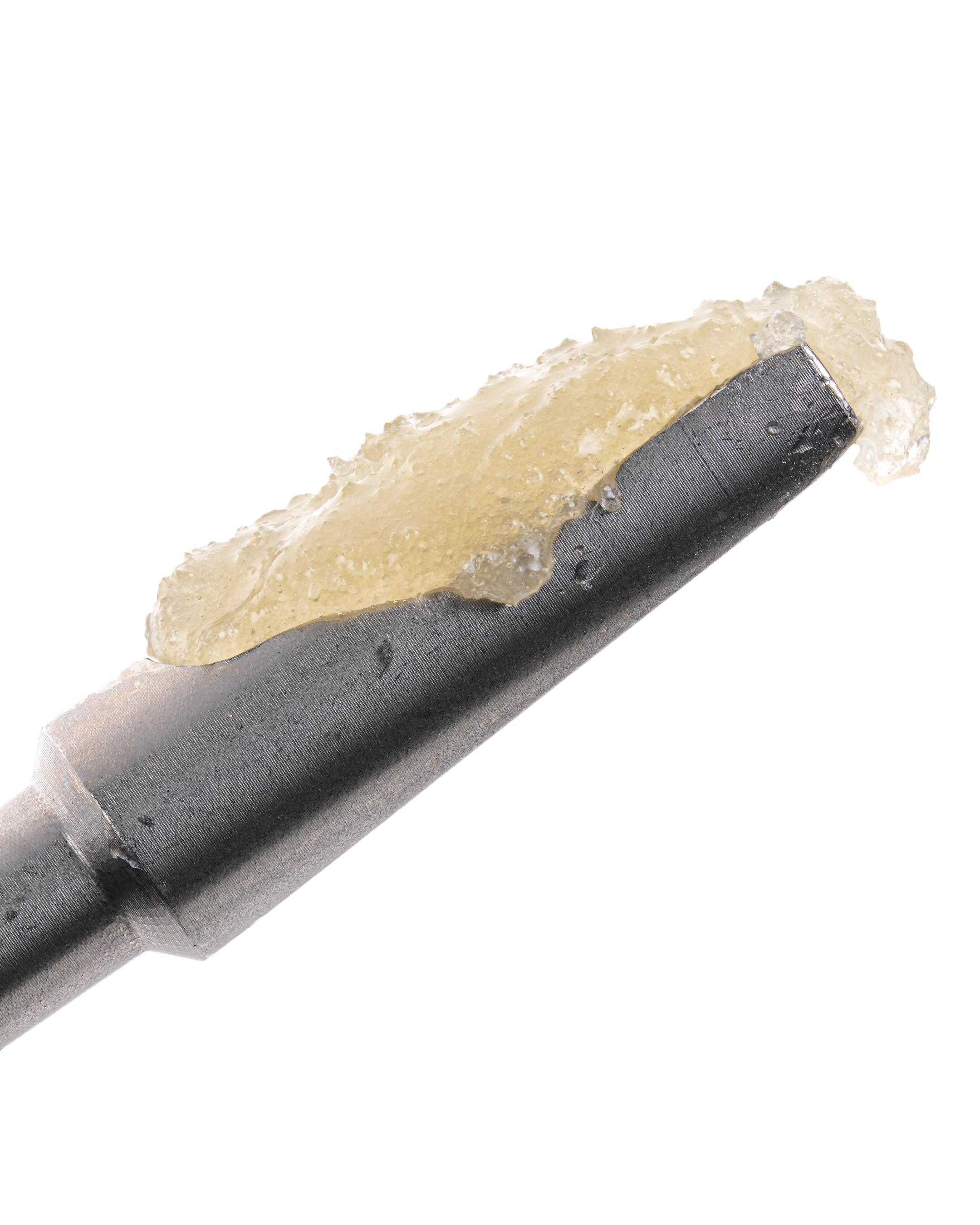 A gallery image for Sapphire Kush High THCa Live Resin Diamond Sauce